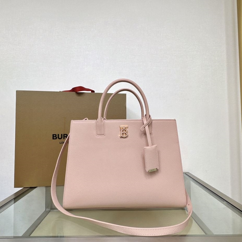 B**rry shopping bags